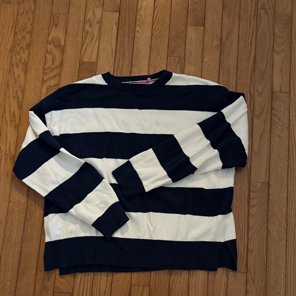 Edikted Black and White Striped Crewneck Top